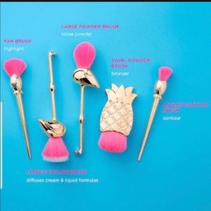 Tarte Flamingo Brush Set